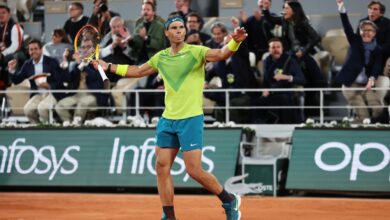 Photo of En un maratónico partido, Nadal derrotó a Djokovic y se metió en las semifinales de Roland Garros